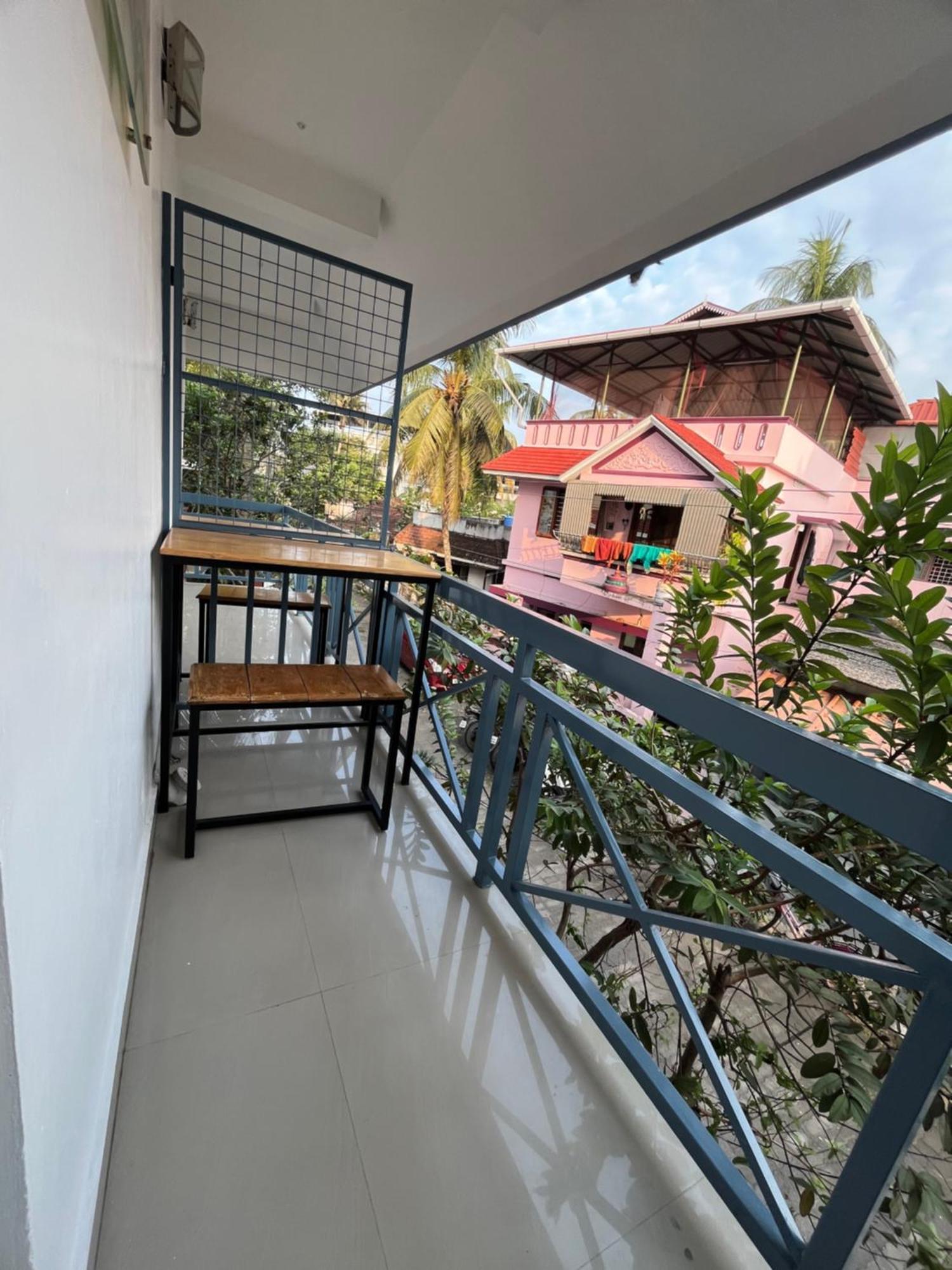 Kochi Segundo Home מראה חיצוני תמונה